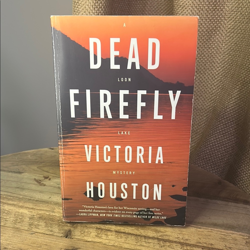 Dead Firefly Book by Victoria Houston